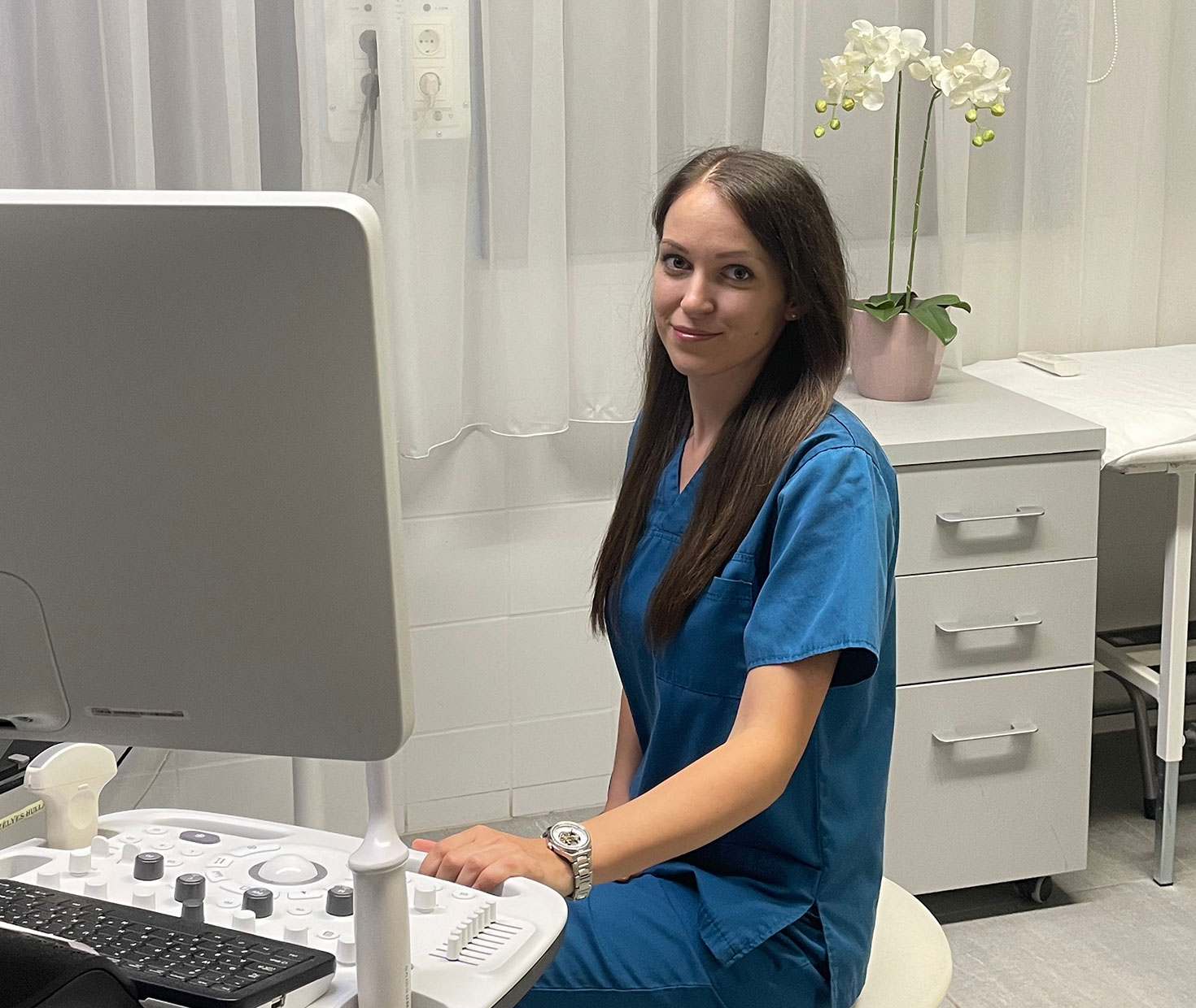 Dr-Ördög-Lilla-Júlia-to-main-page